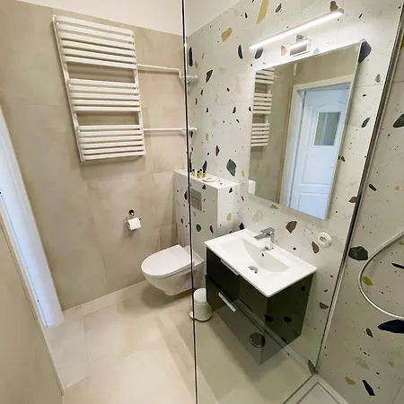 The Right Pulawska Apartamento *