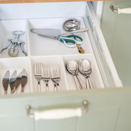 The Right Pulawska Warschau